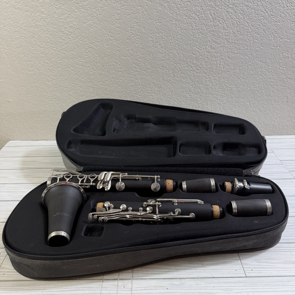 First Act Clarinet with Carrying Case
